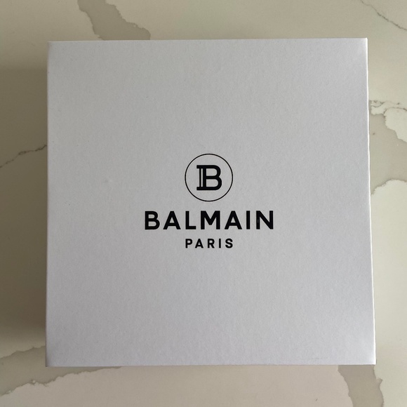 Balmain Accessories - BALMAIN original gift box and tissue
